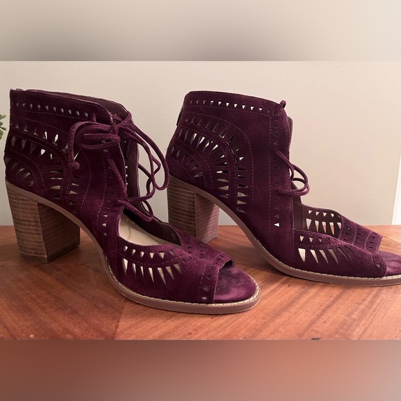 Vince Camuto Tarita Cutout Suede Bootie - Picture 2 of 7